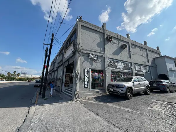 Edificio en venta en Industrial, Monterrey — foto 2 de 12
