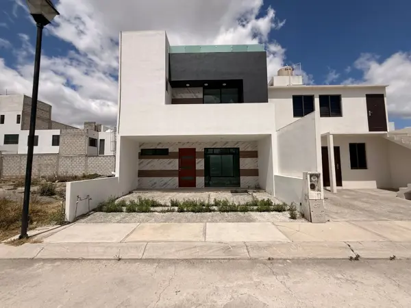 Casa en venta en El Saucillo, Mineral de la Reforma — foto 2 de 22