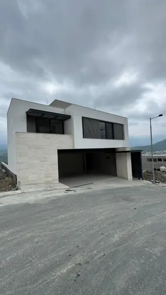 Casa en venta en El Uro, Monterrey — foto 3 de 21