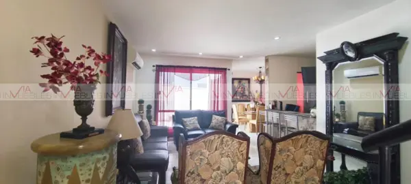 Casa en venta en Valle de La Sierra, Santa Catarina — foto 2 de 13