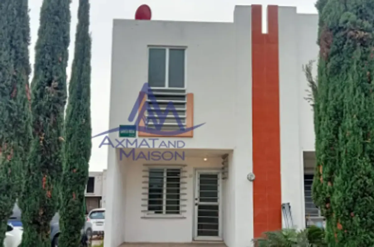 Casa en venta en Villas de San Martín, Tlajomulco de Zúñiga — foto 1 de 14