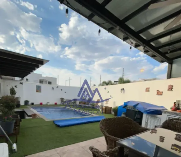 Casa en venta en Portón Cañada, León — foto 3 de 13