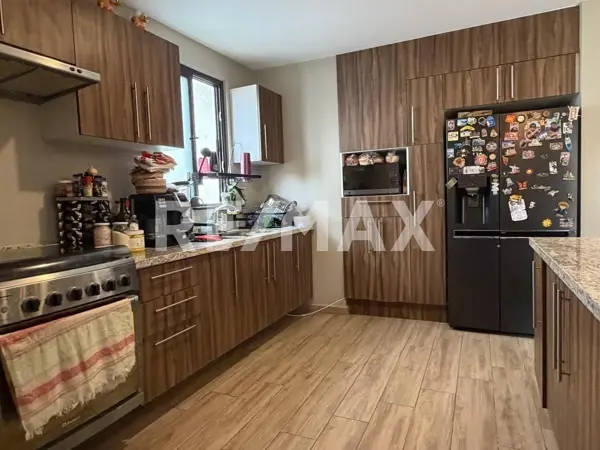 Casa en venta en Puerta Real, Corregidora — foto 2 de 23