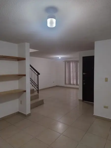 Casa en renta en Cumbres San Agustin, Monterrey — foto 2 de 16