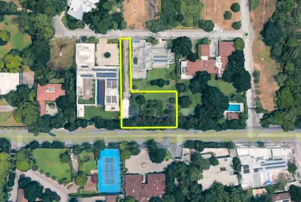 Terreno en venta en Zona Montebello, San Pedro Garza García, Nuevo León