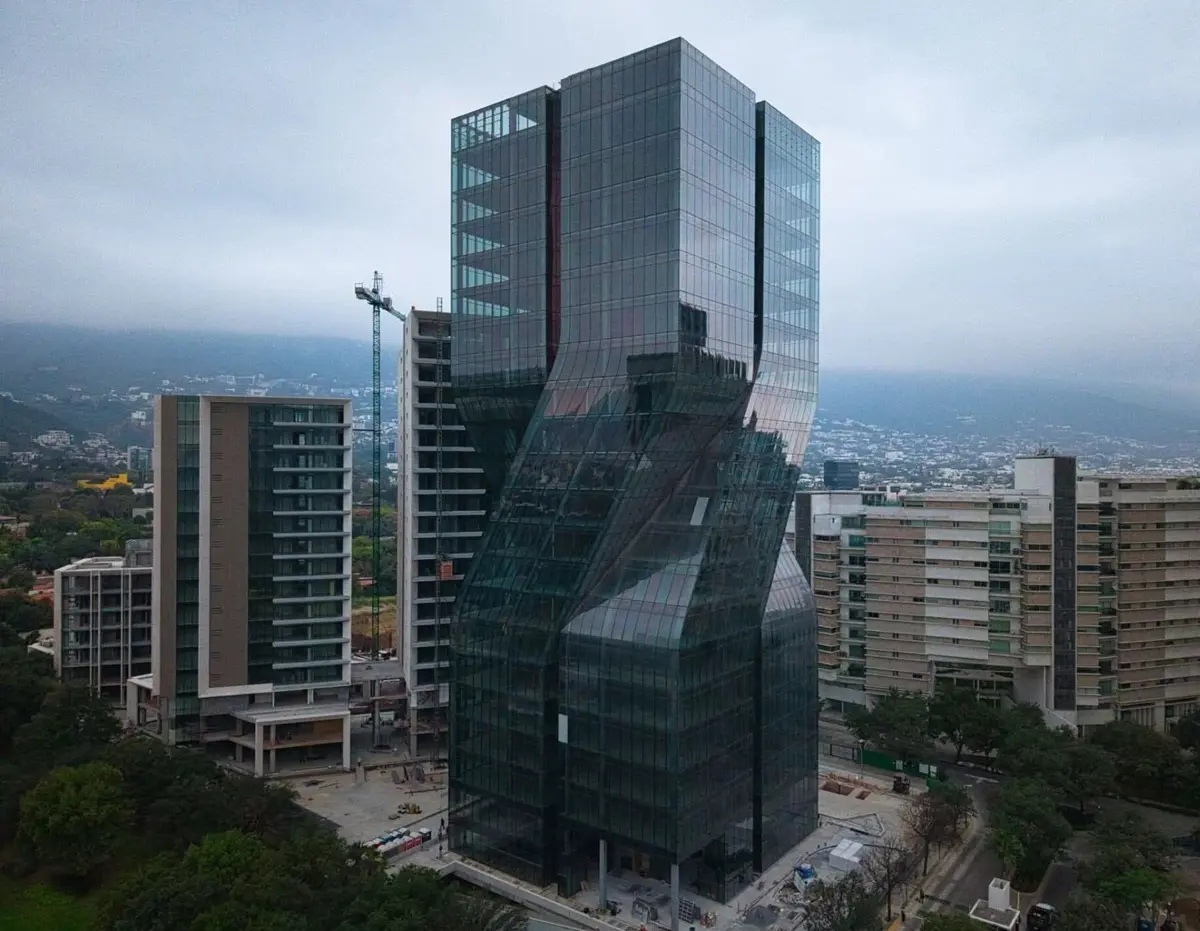 Oficina en venta en Corporativo Santa Engracia, San Pedro Garza García — foto 1 de 10