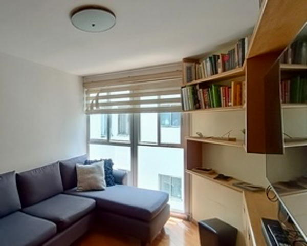 DEPARTAMENTO EN VENTA CON ESTACIONAMIENTO EN LA COL. NARVATE ORIENTE