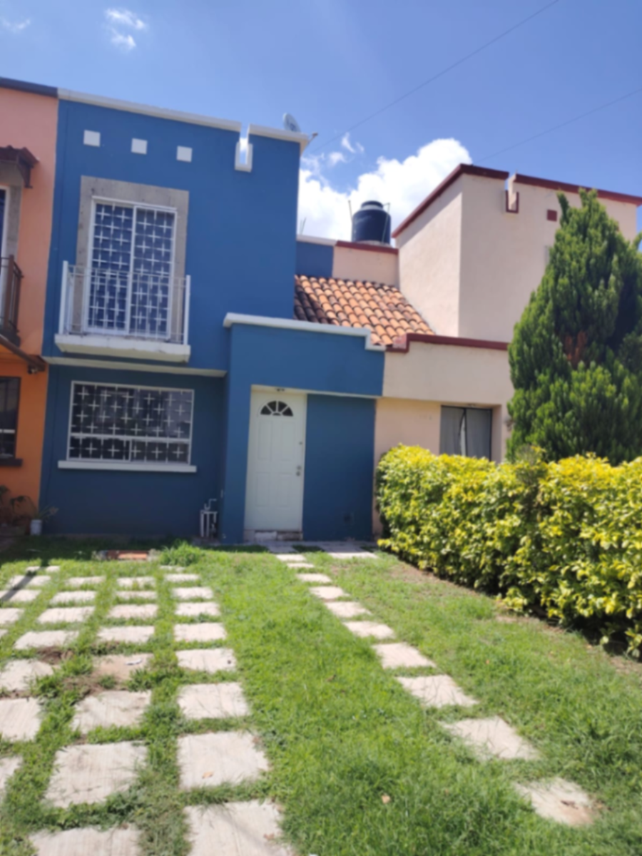 Casa en renta en Los Encinos, Irapuato — foto 1 de 10