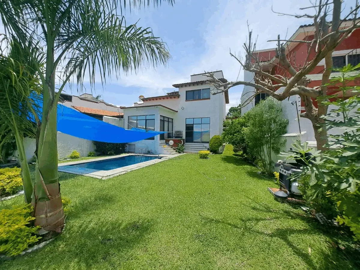Casa en venta en Burgos Bugambilias, Temixco — foto 1 de 16