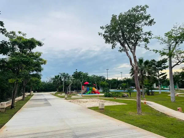 Terreno en venta en Yucatán Country Club, Mérida — foto 2 de 13