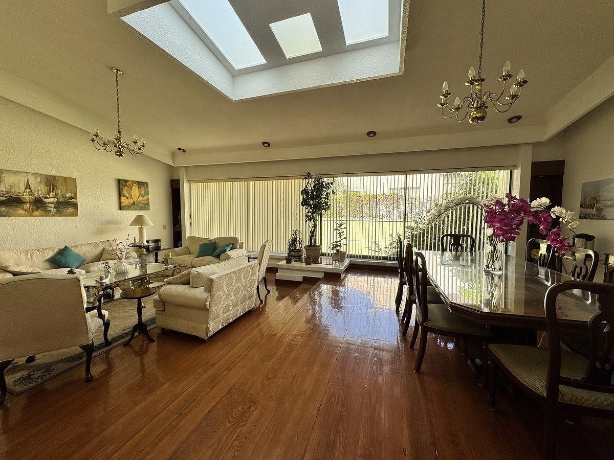 Casa en venta en Jardines de Coyoacán, Coyoacán — foto 1 de 19