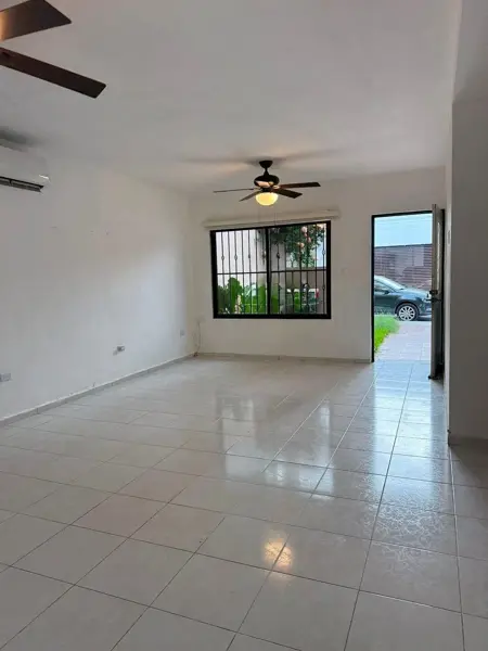 Casa en renta en Montebello, Mérida — foto 2 de 27