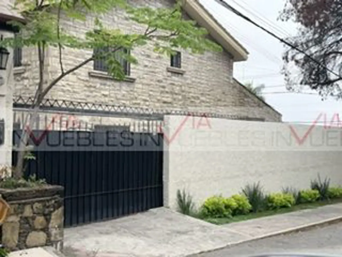 Casa en renta en Balcones del Valle, San Pedro Garza García — foto 1 de 21