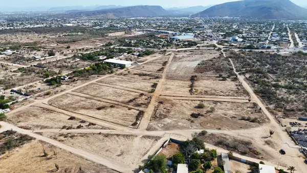 Terreno en venta en La Fuente, La Paz — foto 2 de 16