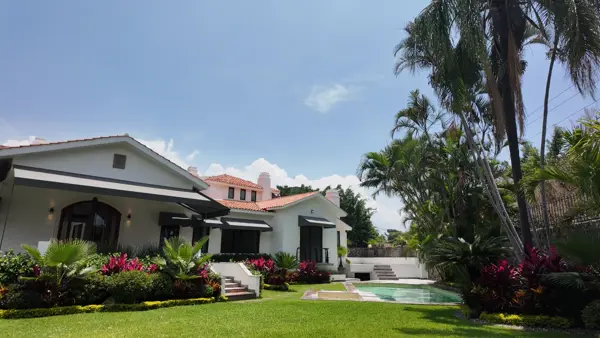 Casa en venta en Vista Hermosa, Cuernavaca — foto 2 de 50