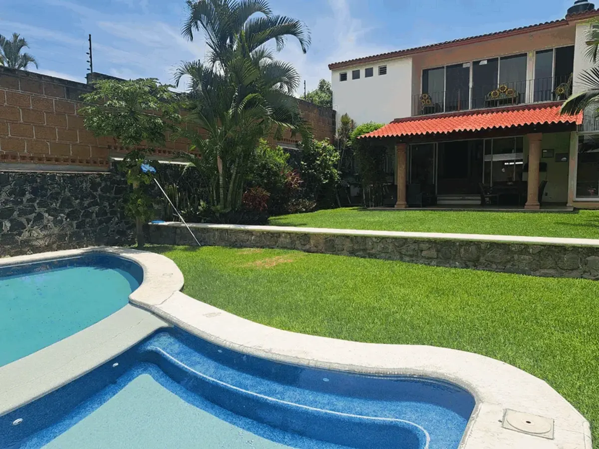 Casa en venta en Burgos Bugambilias, Temixco — foto 1 de 15