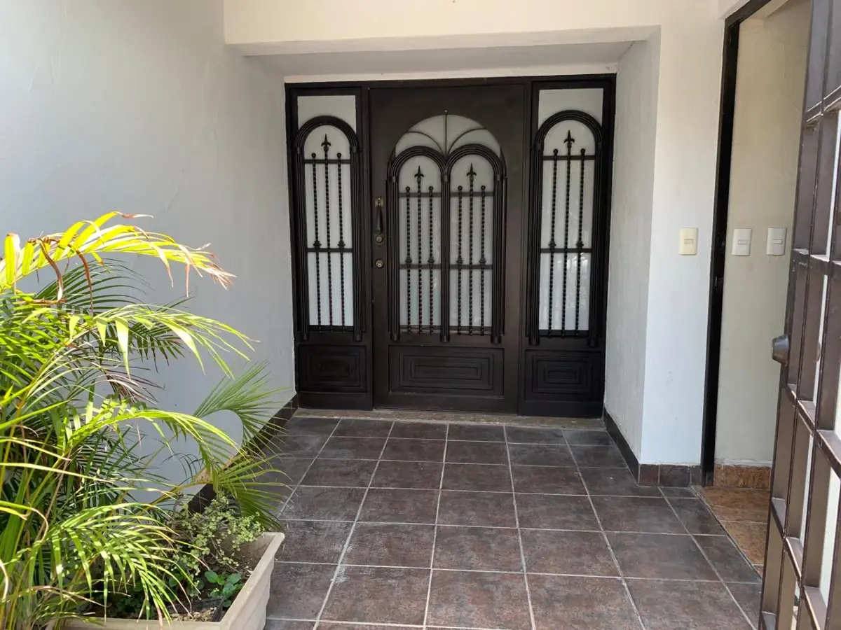 Casa en venta en Fuentes del Valle, San Pedro Garza García — foto 1 de 22