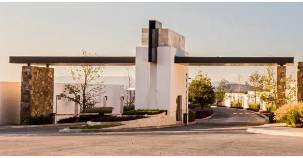 Terreno en venta en Rincón de los Encinos