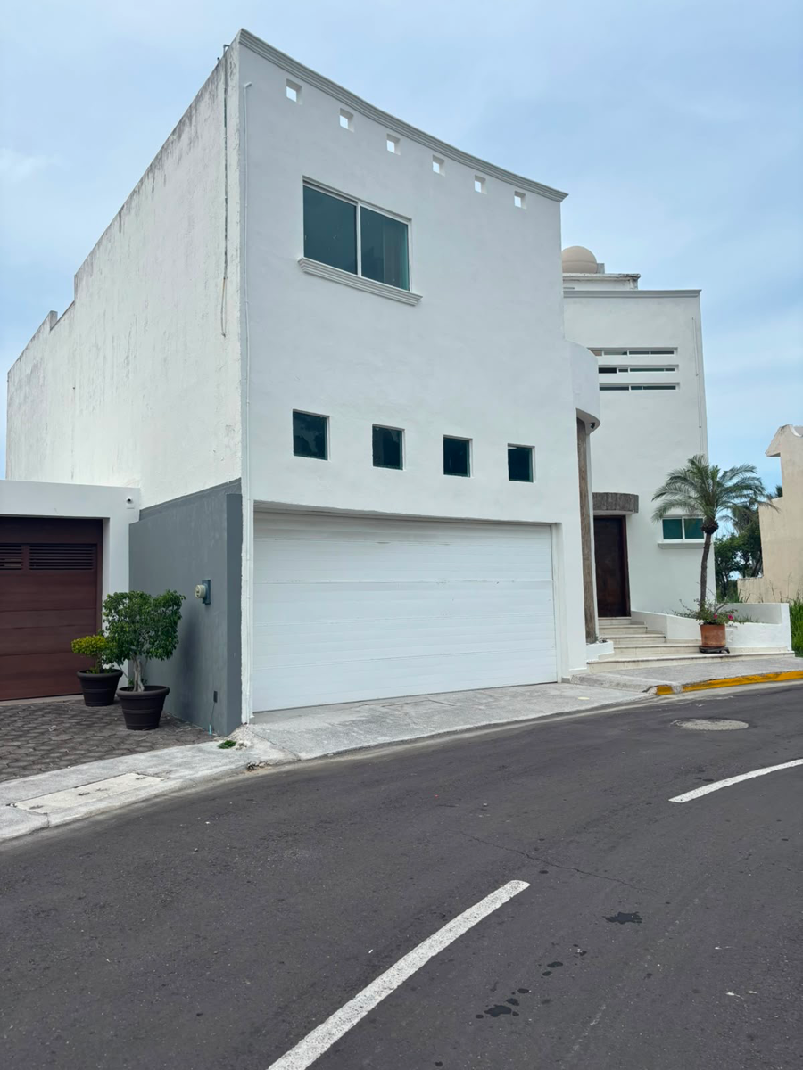 Casa en venta en Playas del Conchal, Alvarado — foto 1 de 34