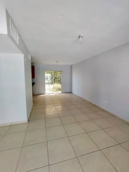 Casa en renta en Hacienda las Lajas, Juárez — foto 2 de 21