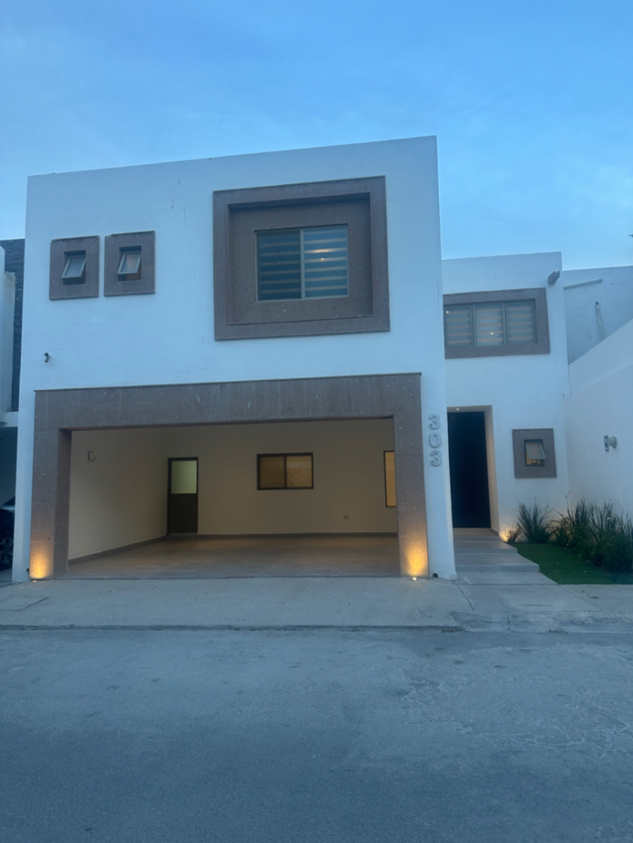 HERMOSA CASA RENTA EN PRIMER SECTOR VIÑEDOS HERMOSA CASA RENTA EN PRIMER SECTOR VIÑEDOS
