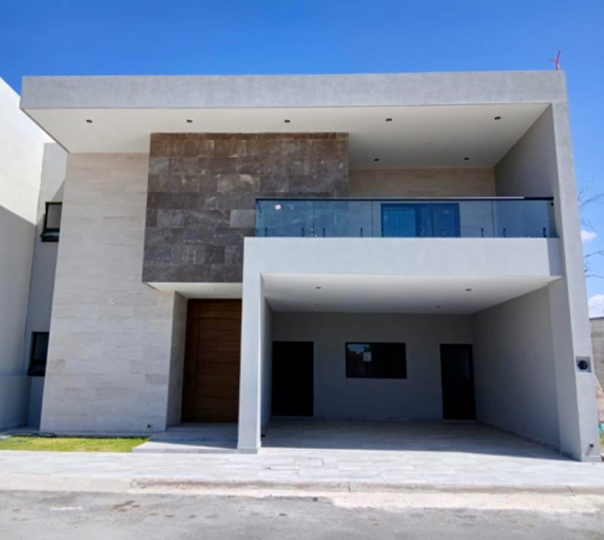 EXCELENTE CASA CON ACABADOS DE LUJO Y ESPACIOS AMPLIOS!! EXCELENTE CASA CON ACABADOS DE LUJO Y ESPACIOS AMPLIOS!!