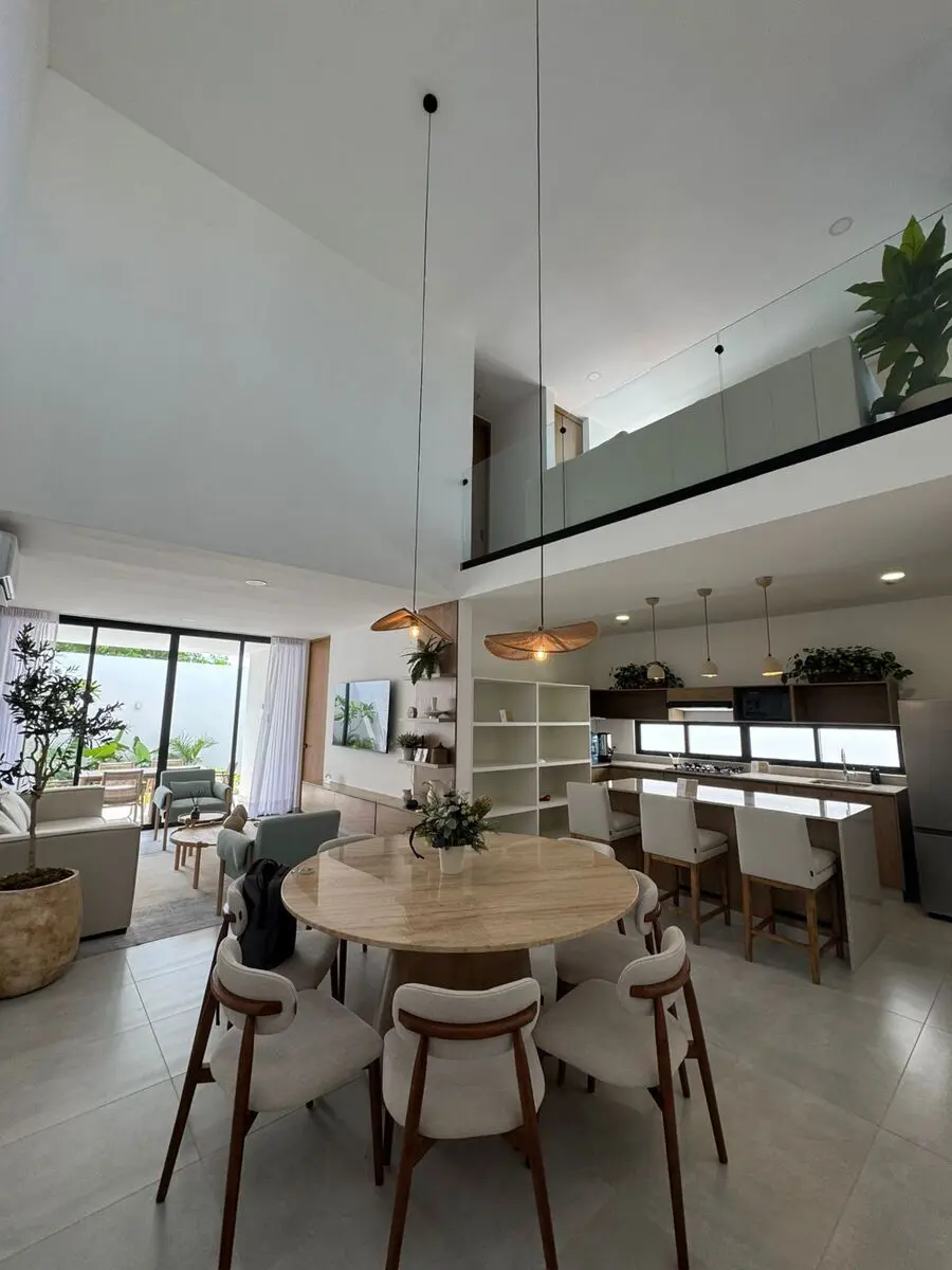Casa en venta en Temozon Norte, Mérida — foto 1 de 32