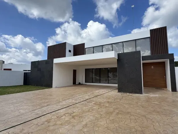 Casa en venta en Komchen, Mérida — foto 2 de 19