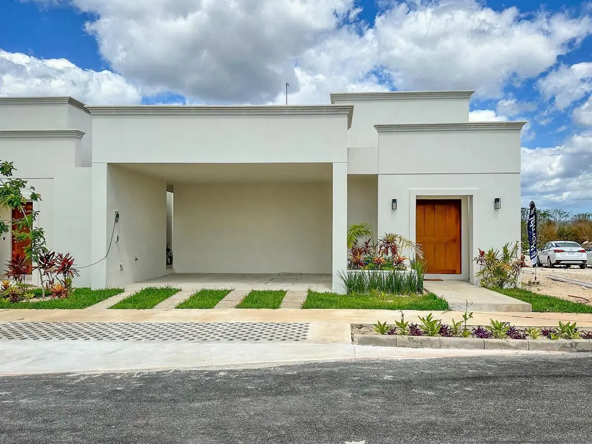 Casa en venta en Conkal, Conkal — foto 1 de 31