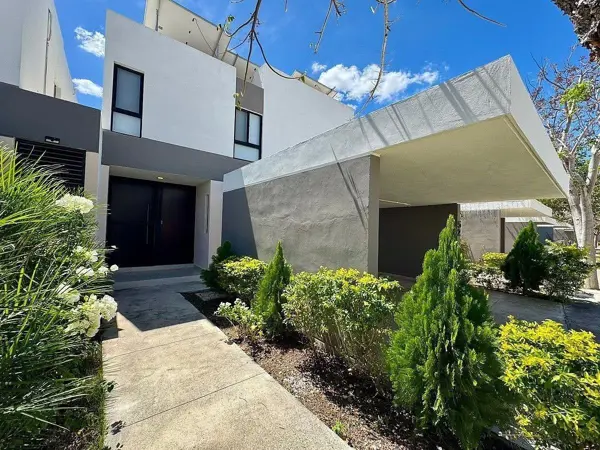 Casa en venta en Cholul, Mérida — foto 2 de 42