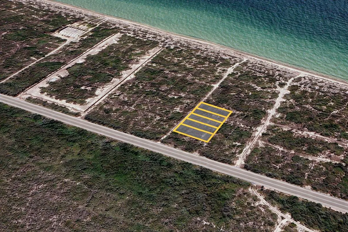 Terreno en venta en Telchac Puerto, Telchac Puerto — foto 1 de 27