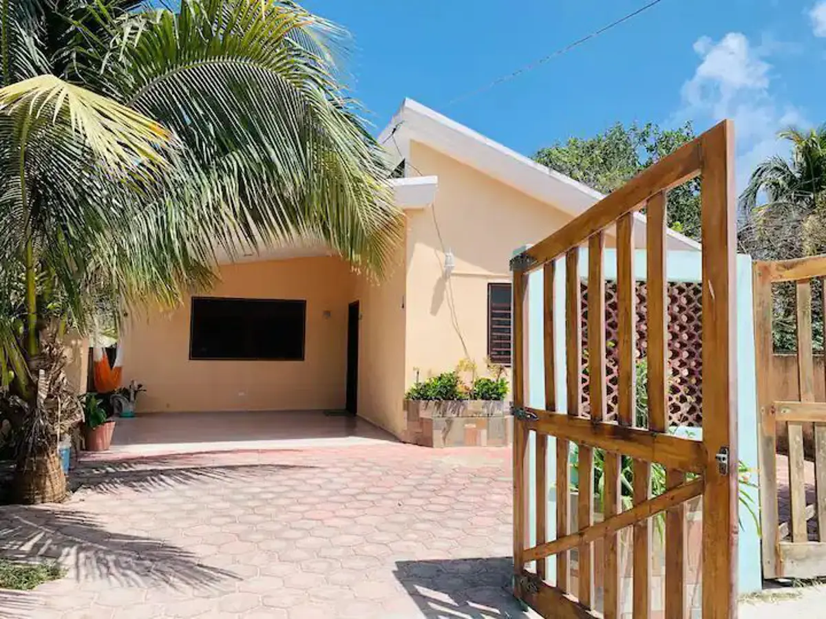Casa en renta en Telchac Puerto, Telchac Puerto — foto 1 de 36