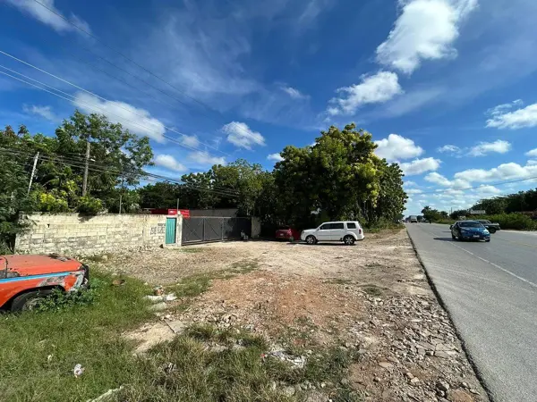 Terreno en venta en Villas del Oriente, Kanasín — foto 3 de 32