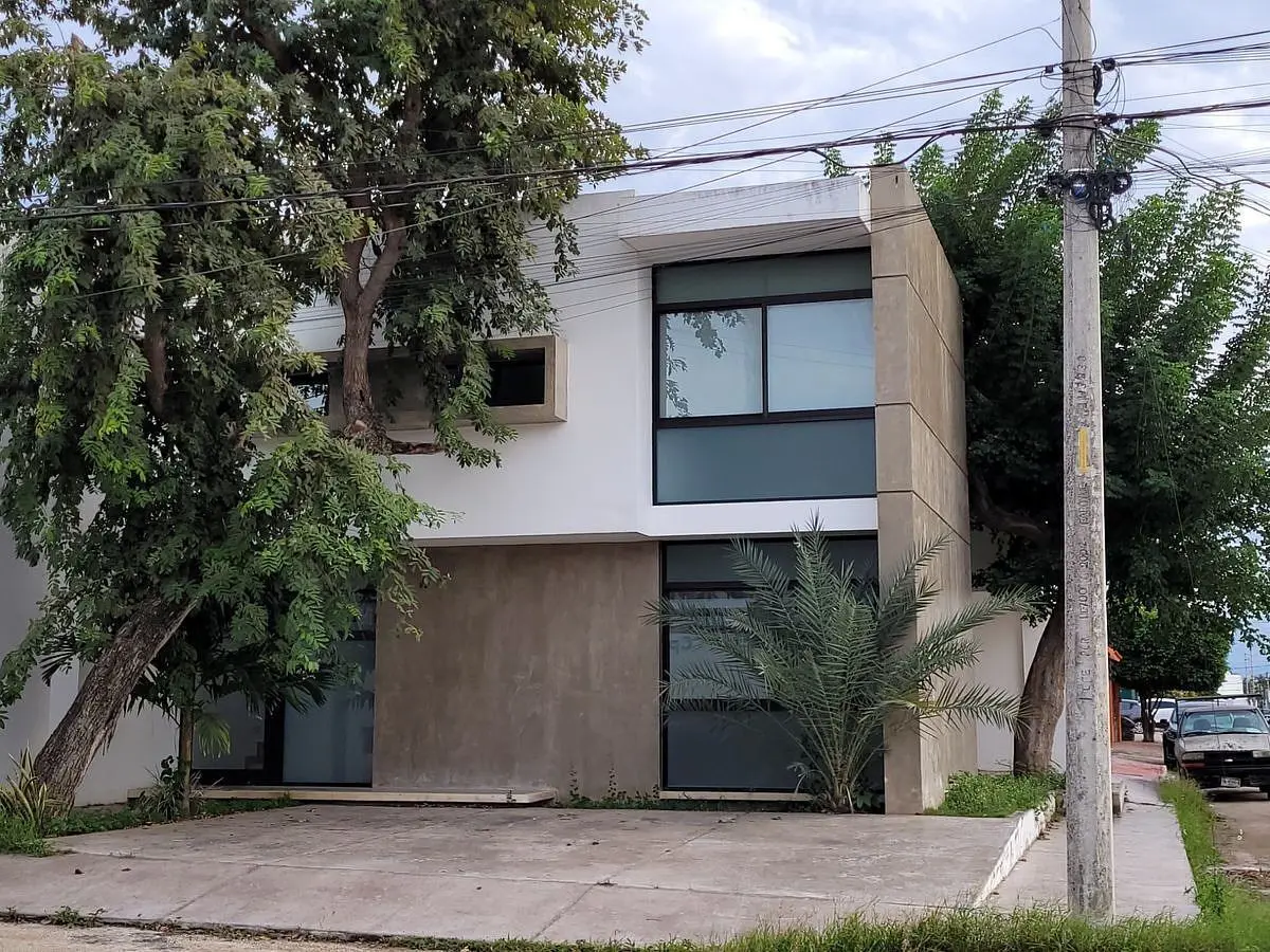 Oficina en renta en Montecristo, Mérida — foto 1 de 12