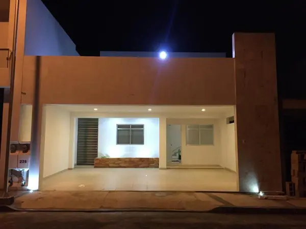 Casa en venta en Gran San Pedro Cholul, Mérida — foto 2 de 23
