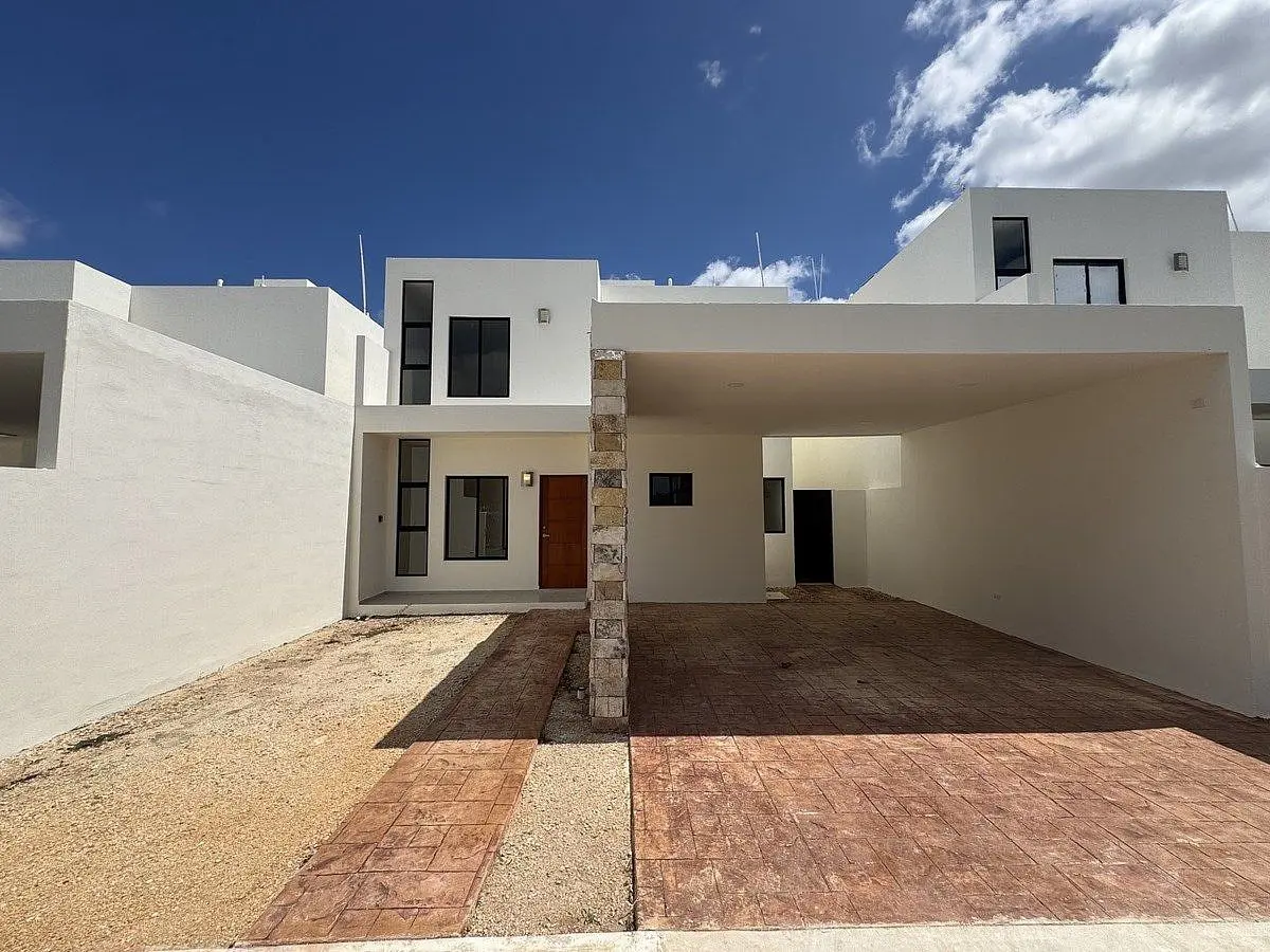 Casa en venta en Conkal, Conkal — foto 1 de 50