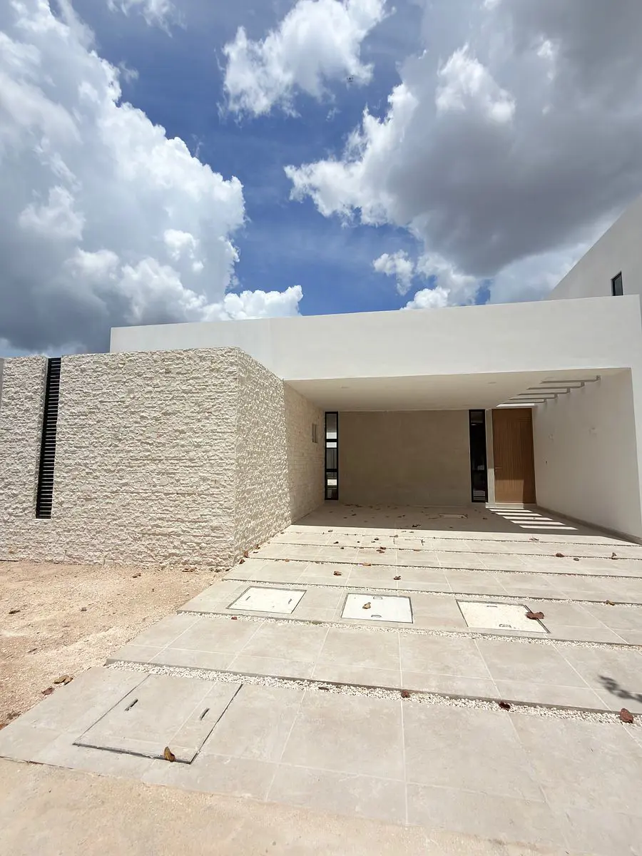 Casa en venta en Parque Natura, Mérida — foto 1 de 34