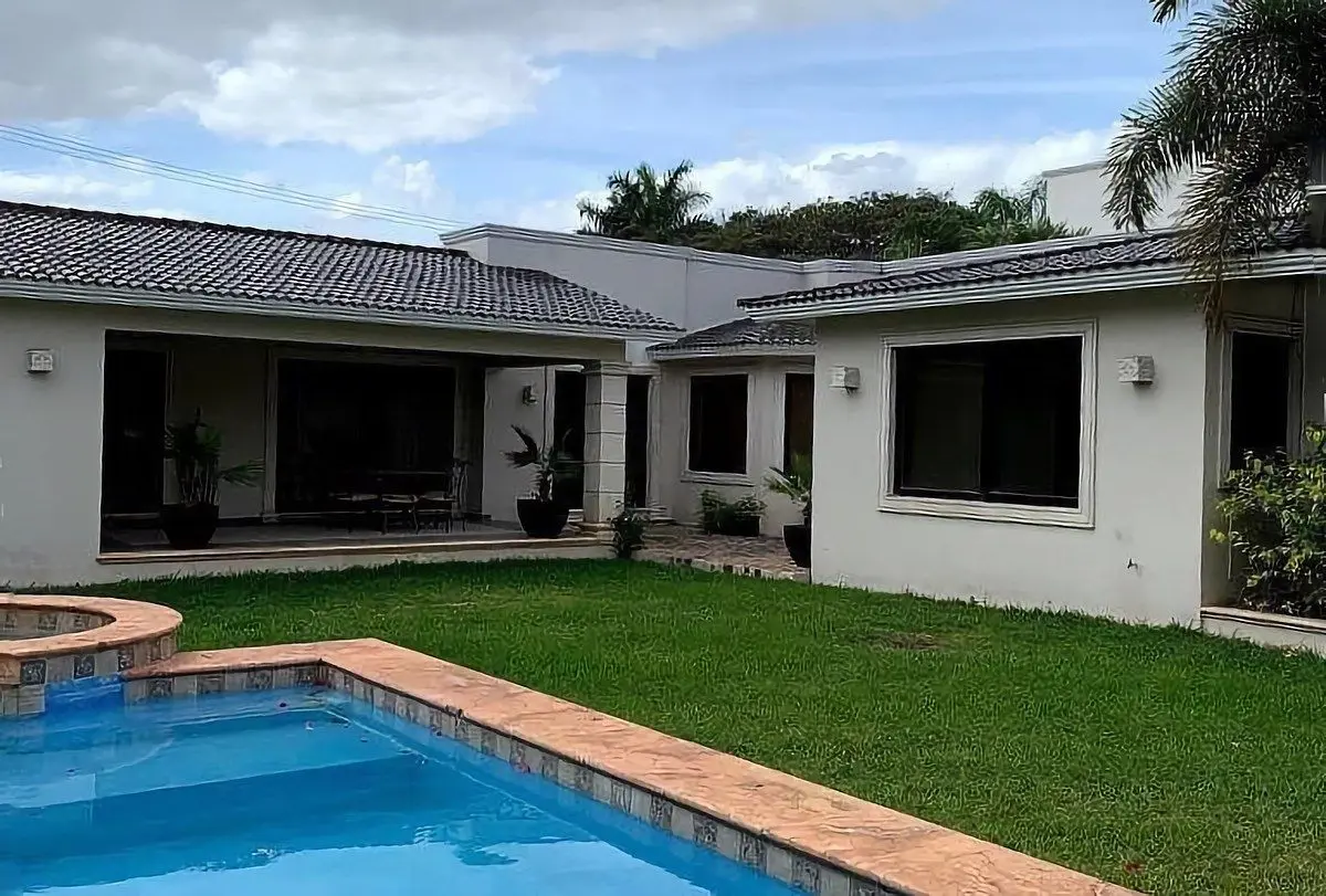 Casa en venta en Villas Del Sol, Mérida — foto 1 de 16