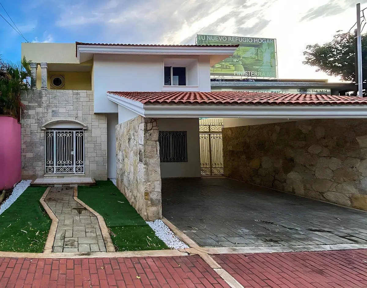 Casa en venta en Monterreal, Mérida — foto 1 de 28