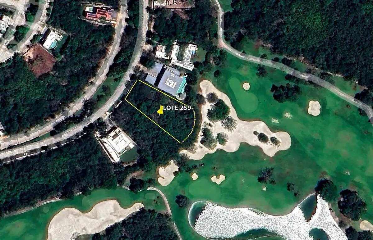 Terreno en venta en Yucatán Country Club, Mérida — foto 1 de 19