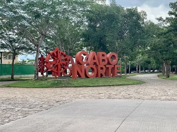 Terreno en Esquina en Venta en Privada Ravenna en Cabo Norte