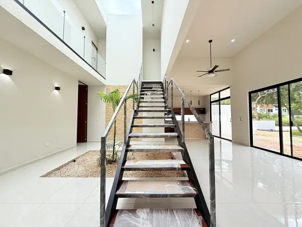 Casa en venta en Altozano, Mérida — foto 3 de 19