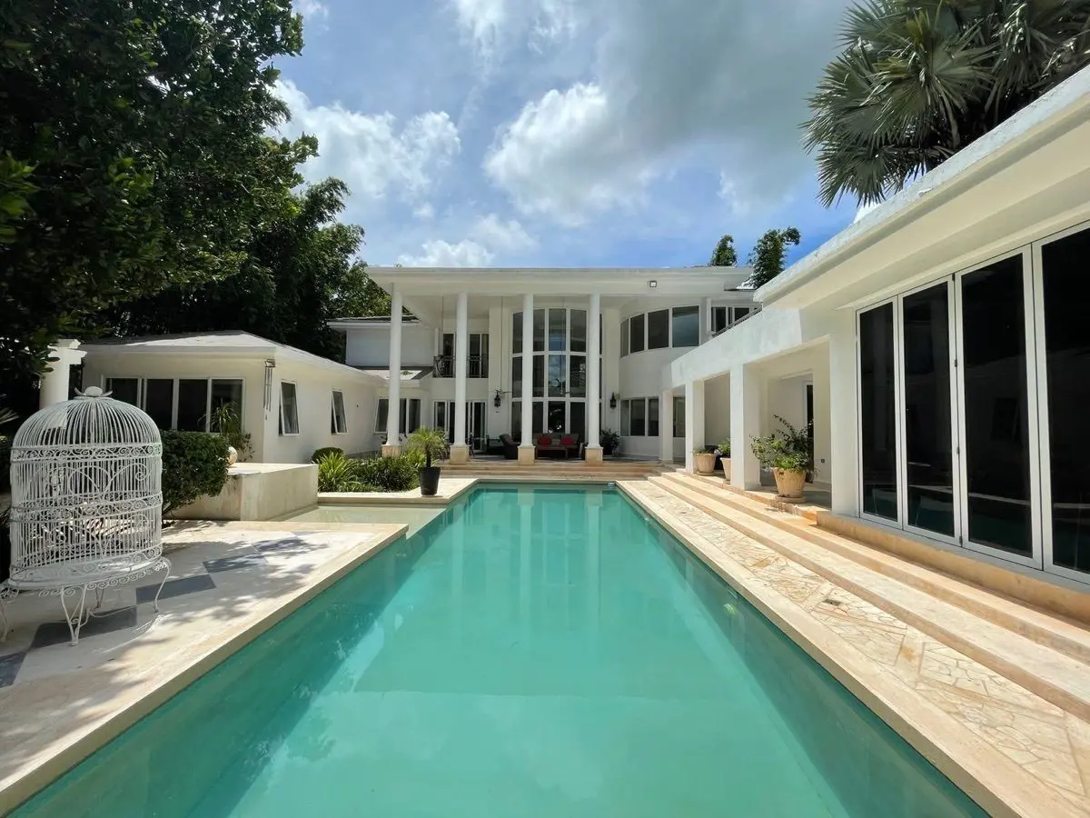 Casa en venta en Club de Golf la Ceiba, Mérida — foto 1 de 49
