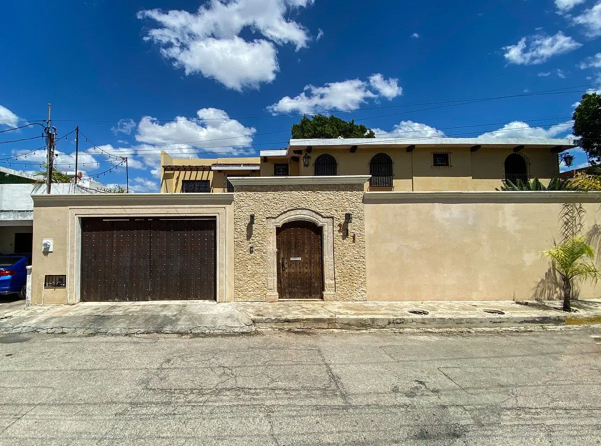 Casa en venta en Itzimna, Mérida — foto 1 de 48