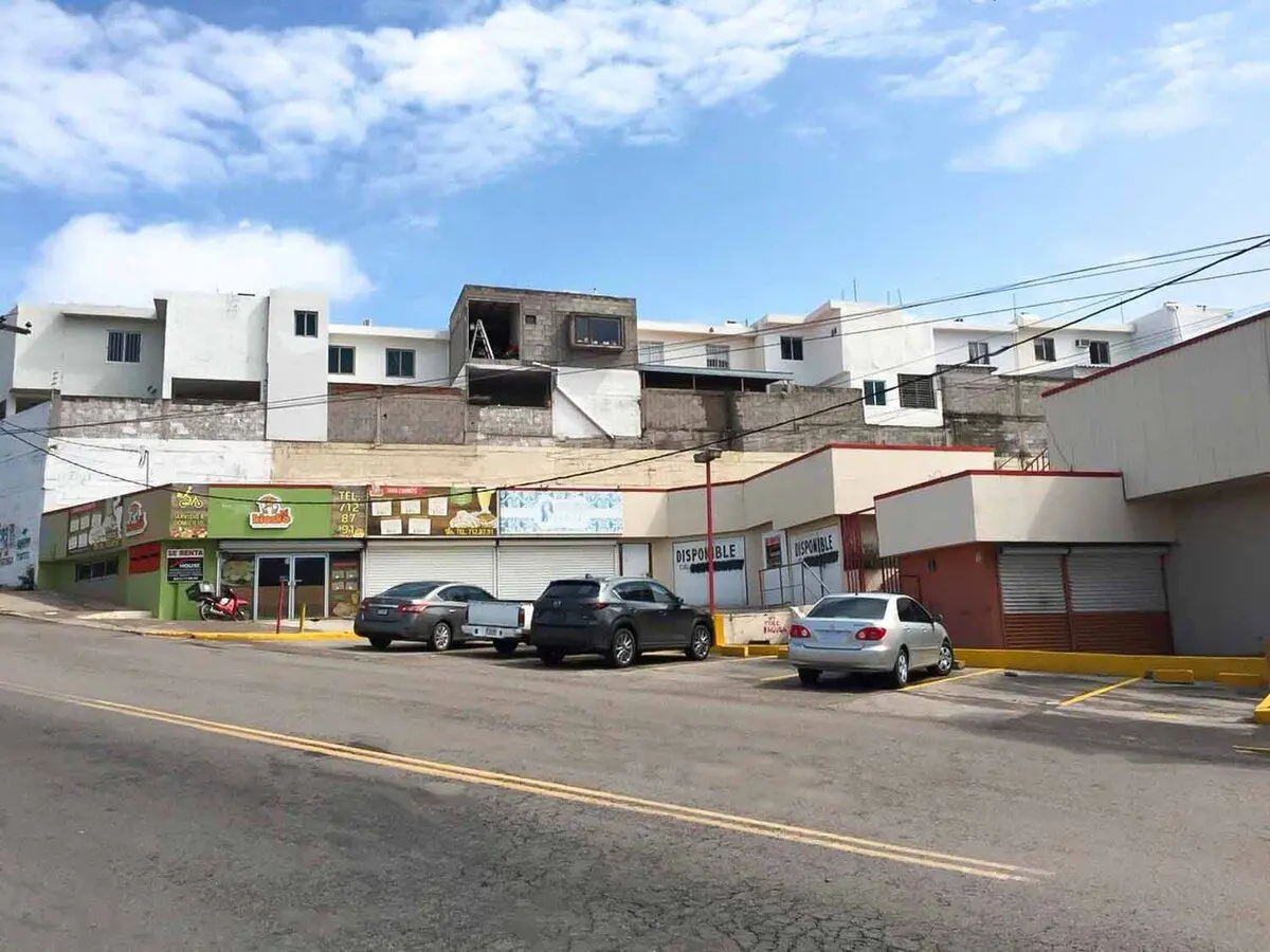 Local en renta en Cañadas, Culiacán — foto 1 de 2