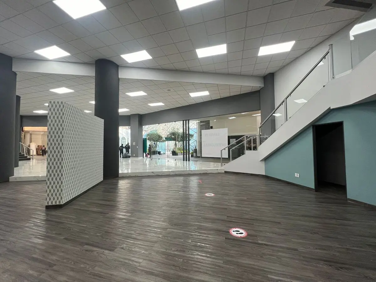 Local en renta en Lomas Country Club, Naucalpan de Juárez — foto 1 de 24