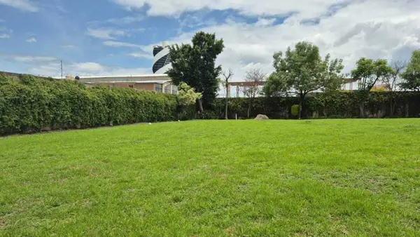 Terreno en venta en San Bernardino Tlaxcalancingo, San Andrés Cholula — foto 2 de 8