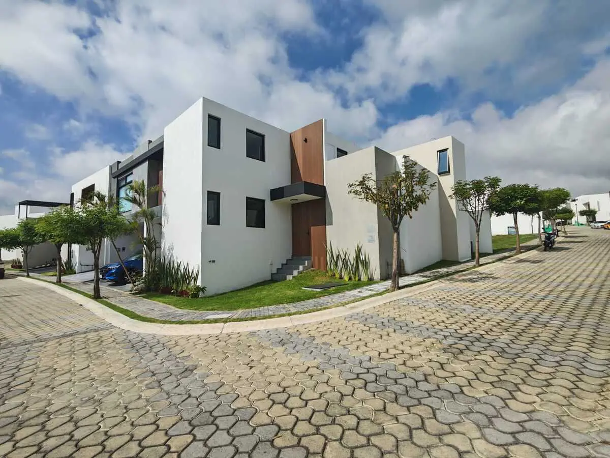 Casa en venta en Lomas de Angelópolis III, San Andrés Cholula — foto 1 de 12