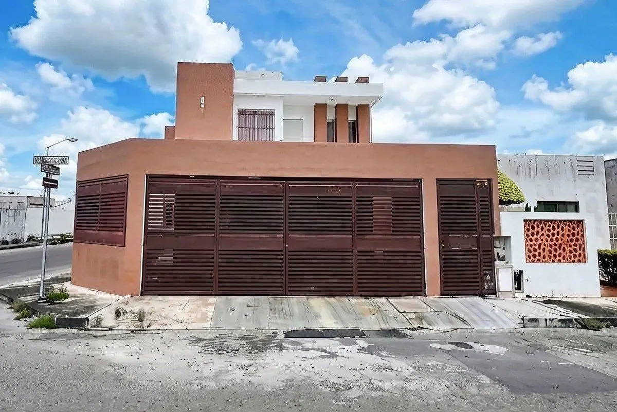 Casa en venta en Las Américas, Mérida — foto 1 de 17