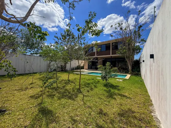 Casa en venta en Temozon Norte, Mérida — foto 2 de 28